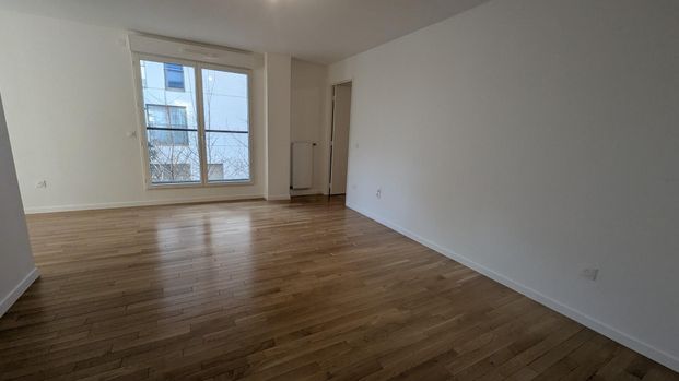 location Appartement T4 DE 81.98m² À CLICHY - Photo 1