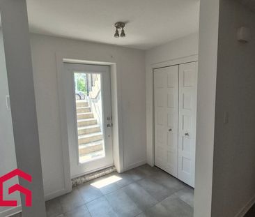 Appartement Sainte-Rose (Laval) À Louer - Photo 3