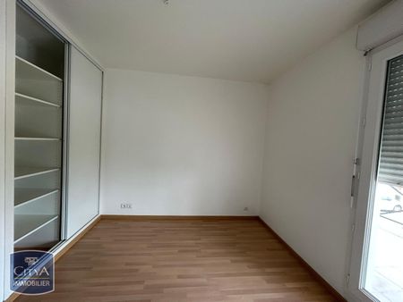 Location Appartement 3 pièces 72m² CHERBOURG-EN-COTENTIN 50100 - Photo 2