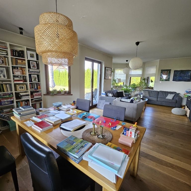 Dom wolnostojący w doskonałej lokalizacji - Фото 1