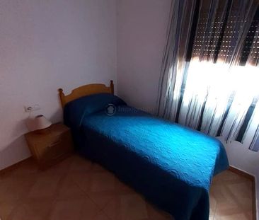 Se alquila en Las Galletas vivienda de 2 dormitorios - Foto 3