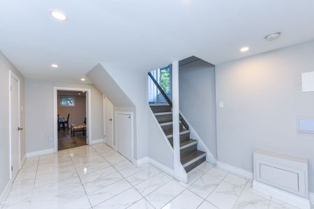 For Lease - 20 Charnleigh Court Unit# Basement, Toronto, Ontario - Photo 4
