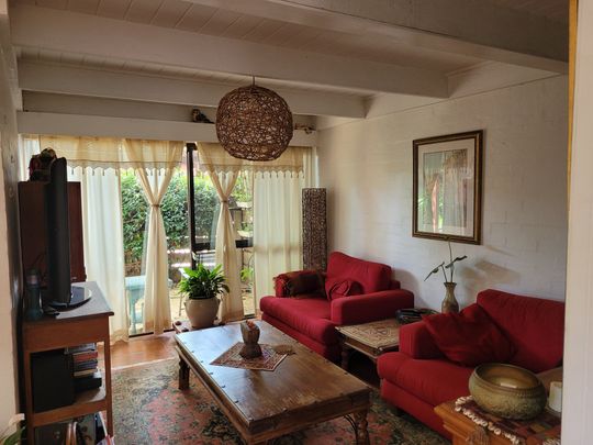 Frankston - Photo 1