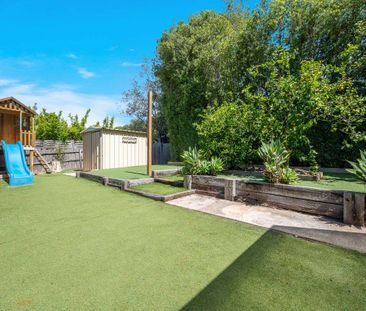 Stunning Family Home! - Photo 1