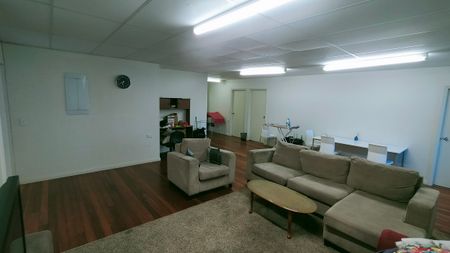 213 North Road, North East Valley - Photo 3