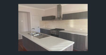 Family home - Photo 3