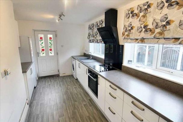 Moorfields Avenue, Eastwood, Nottingham, NG16 - Photo 1