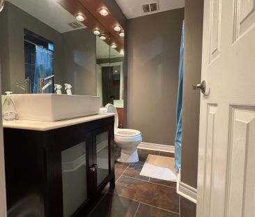 For Lease - 1806 Mccoy Avenue, Burlington, Ontario - Photo 4