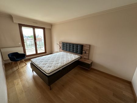 Location Appartement 4 pièces 102m² ENGHIEN LES BAINS 95880 - Photo 5