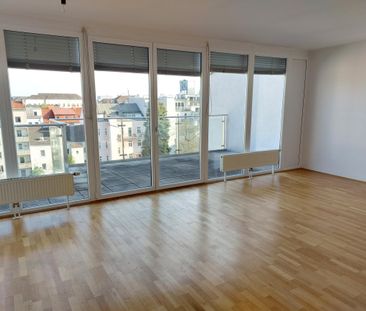 **AB SOFORT** Exklusive 3-Zimmer Dachgeschoss-Wohnung mit 2 Terrass... - Photo 2