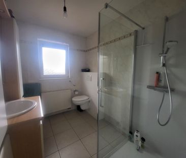 Energiezuinig appartement met 2 slk- en 2 terrassen te Maasmechelen! - Photo 6