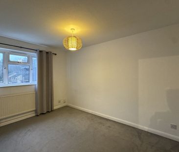 Wakehams Green Drive - Photo 3