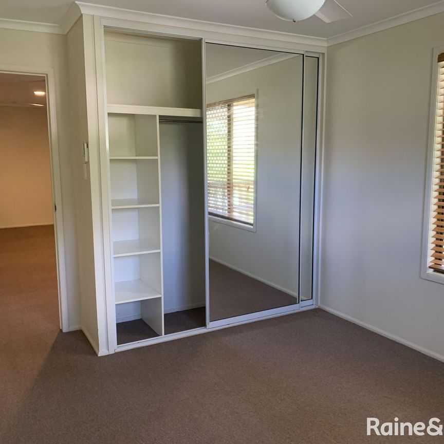 1/50 Oxley Drive, South Gladstone, QLD 4680 - Photo 1