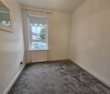 4 Glenfearna Gardens, Belfast, BT17 0YB - Photo 4