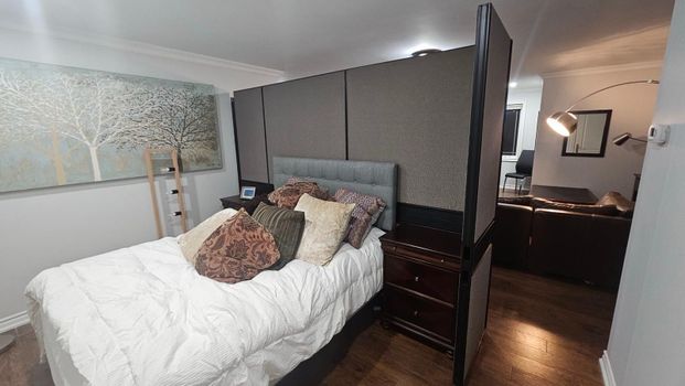 For Lease - 5164 New St UPPER Street, Burlington, Ontario - Photo 1