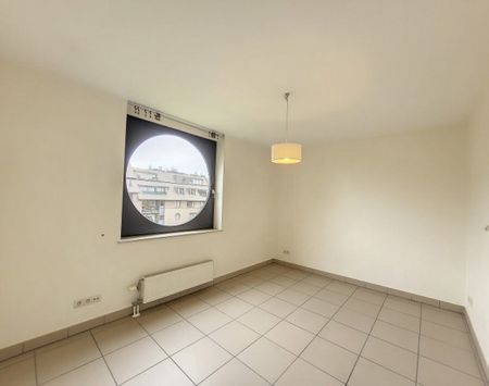 Appartement - 2 CH. - Photo 3