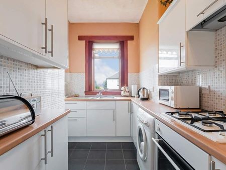 2 Bed Flat, Harport Street, G46 - Photo 2