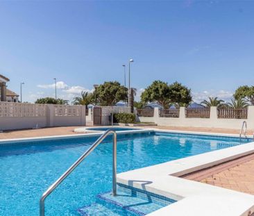 Piso de alquiler en Avinguda Europa, 60, Corinto - Almarda - Photo 1