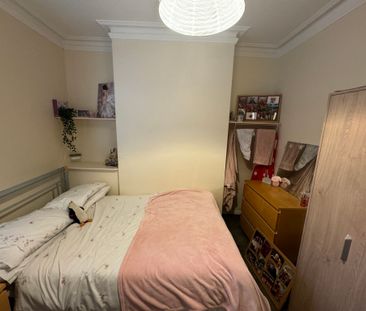 Wellington Street, Heslington Road - P10833 - Photo 3