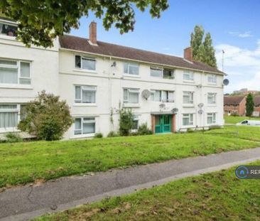 3 bedroom flat to rent - Photo 6