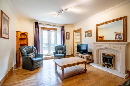 3062L - East Claremont Street, Edinburgh, EH7 4JR - Photo 2