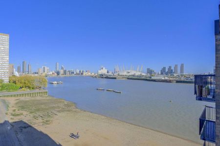 3 bedroom flat to rent - Photo 4