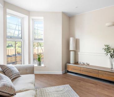 2 bedroom flat to rent - Photo 1