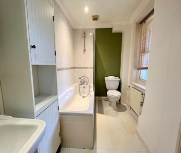 2 bedroom flat to rent - Photo 6