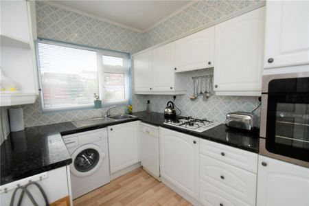 Ashton Drive, West Kirby, Wirral, CH48 0RQ - Photo 3