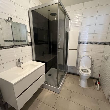 Location Appartement 2 pièces 43m² GRANVILLE 50400 - Photo 3