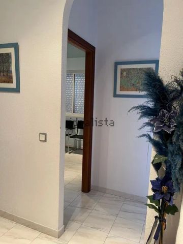 Alquiler de piso en Centro - Photo 3