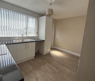 72 Scrabo Road, Newtownards, BT23 4NW - Photo 4