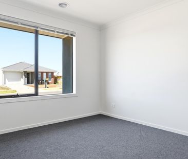 HOME FOR RENT IN THORNHILL PARK - Photo 5