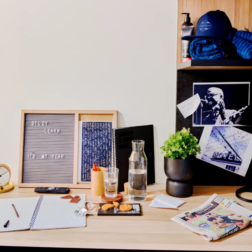 2 Bedroom Apartment - Photo 1