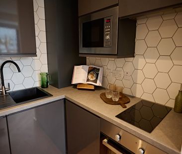 Apt 0120, Q Three Residence - Photo 6