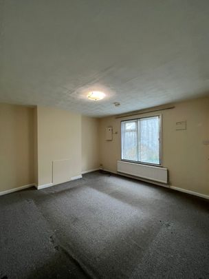 New Road, Harlington, Hayes, UB3 5BQ - Photo 1