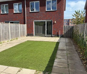 Parvatistraat 22, Homeruskwartier Zuid, 1363XG, Almere - Photo 3