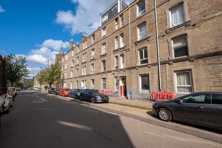 1 bedroom flat to rent - Photo 4