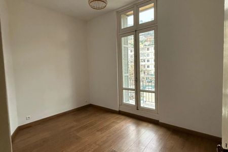 Bas du boulevard Mont Boron – Appartement 3 pièces au calme. - Photo 4