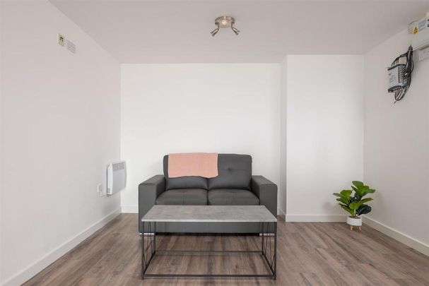 2 bedroom apartment to rent - Photo 1