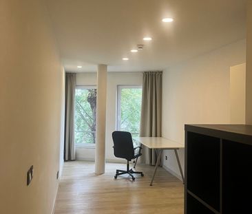 Instapklare studentenkamer met eigen badkamer op top ligging - Photo 1