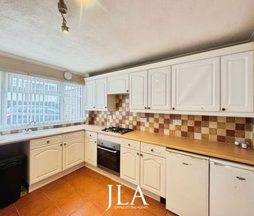 2 bed semi-detached house to rent in Smith Avenue, Leicester, LE4 - Photo 3