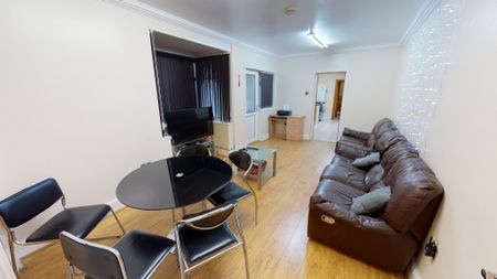 78 Oak Tree Lane Birmingham - Photo 2