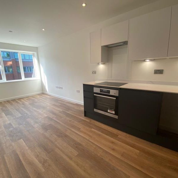 Trinity Place , Woking - 1 bedroomProperty for lettings - Seymours - Photo 1