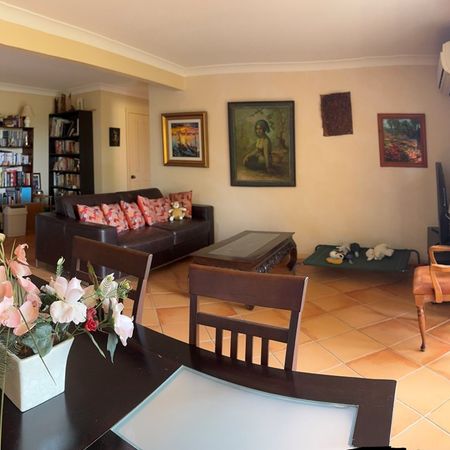 4-bedroom shared unit/townhouse, Charles St - Photo 3
