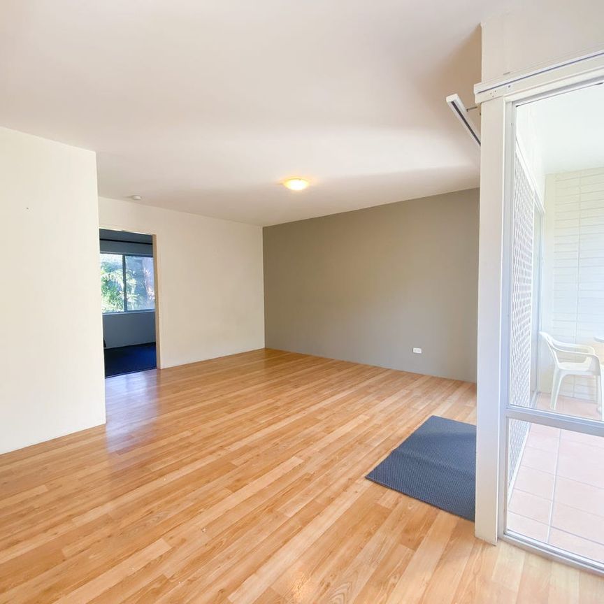 Excellent Location! - Photo 1