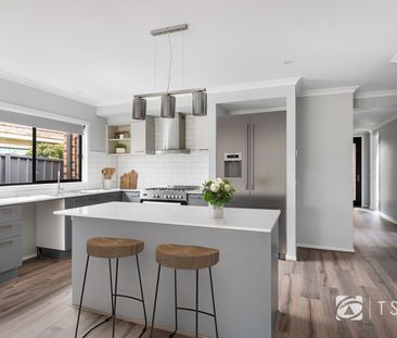 Spacious Modern Home Close To Everything - Photo 3