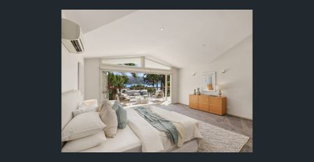 Deep Waterfront Family Home - Photo 3