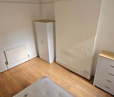 8 bedroom house share to rent - Photo 2