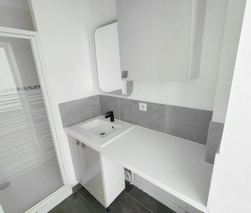 location Appartement T1 DE 28.9m² À LEVALLOIS PERRET - Photo 4